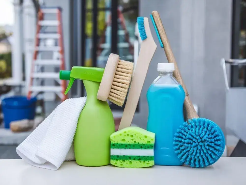 Zdjęcie Czym czyścić elewacje domu: 6 skutecznych metod i porad