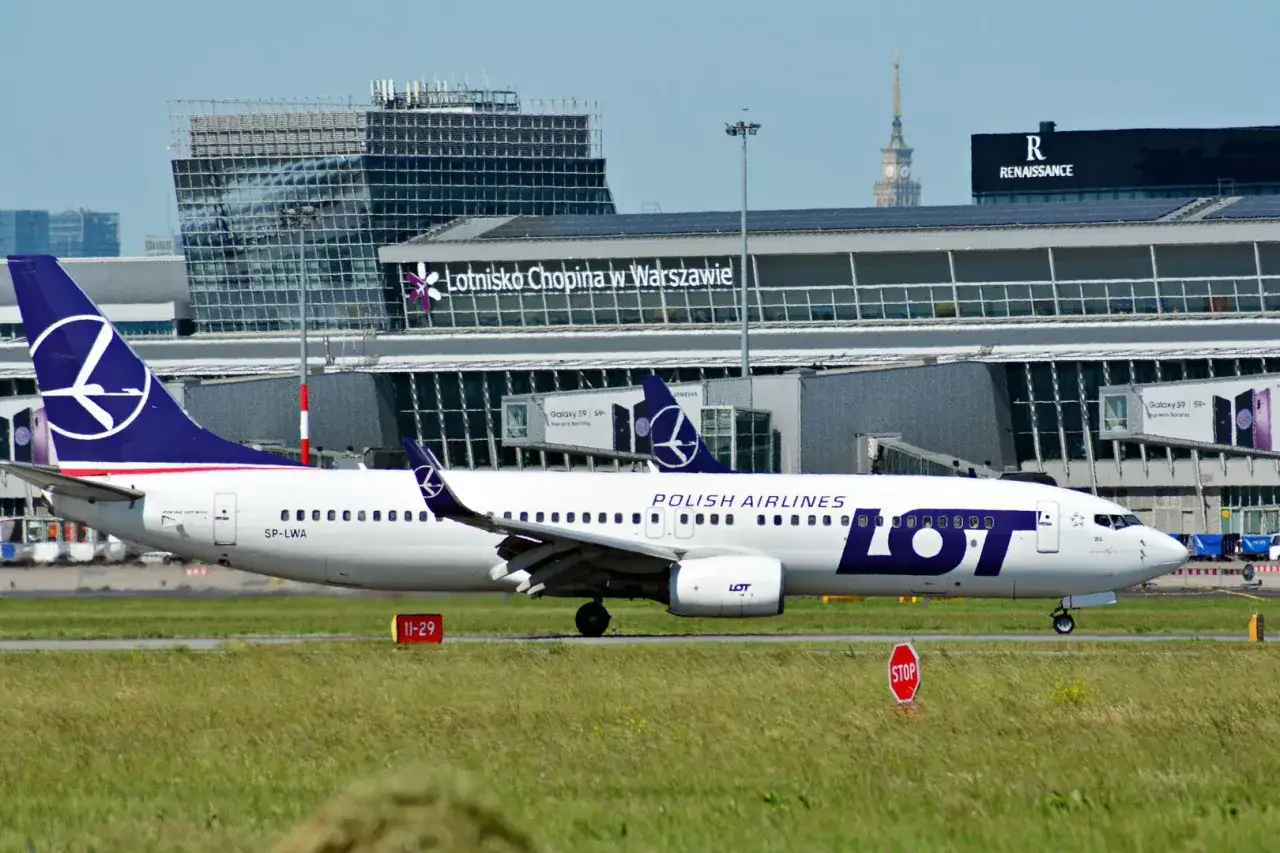 Zdjęcie Czy lotniska w Polsce są otwarte? Sprawdź aktualny status i ograniczenia