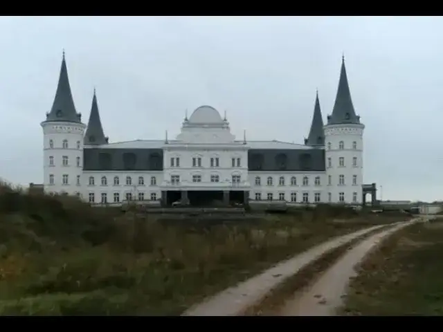 Zdjęcie Kiedy otwarcie hotelu Cztery Wieże w Katarzyninie? Aktualne informacje