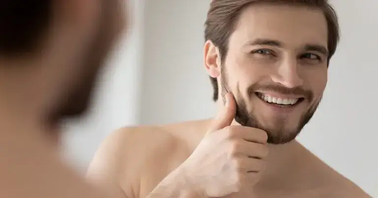 Zdjęcie Jak golić zarost na twarzy bez podrażnień i z gładkim efektem