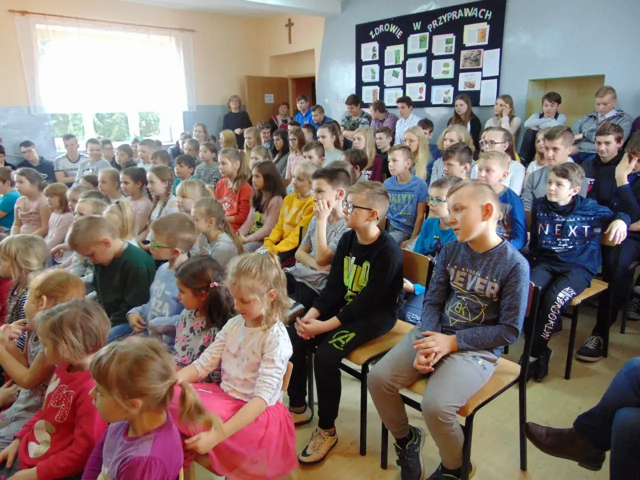 Zdjęcie Szkoła Podstawowa im. Kazimierza Woźnieckiego w Jeziorach Wielkich - ważne informacje