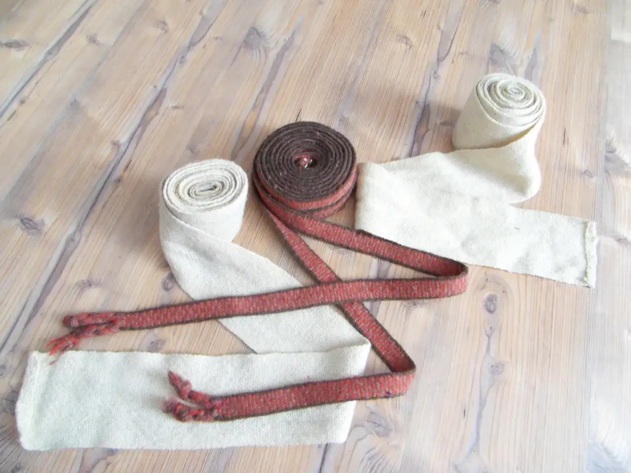 Zdjęcie Jak samodzielnie zrobić strój średniowieczny – prosty poradnik krok po kroku