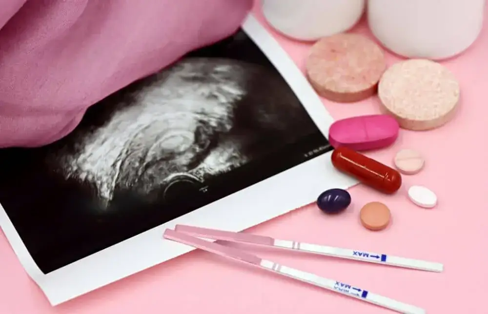 objawy ciąży i menopauzy porównanie