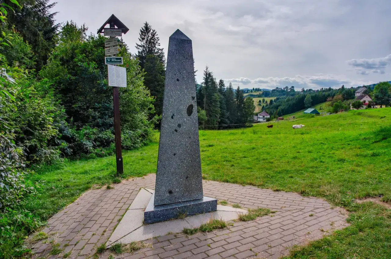 Atrakcje Beskidzka Trójwieś