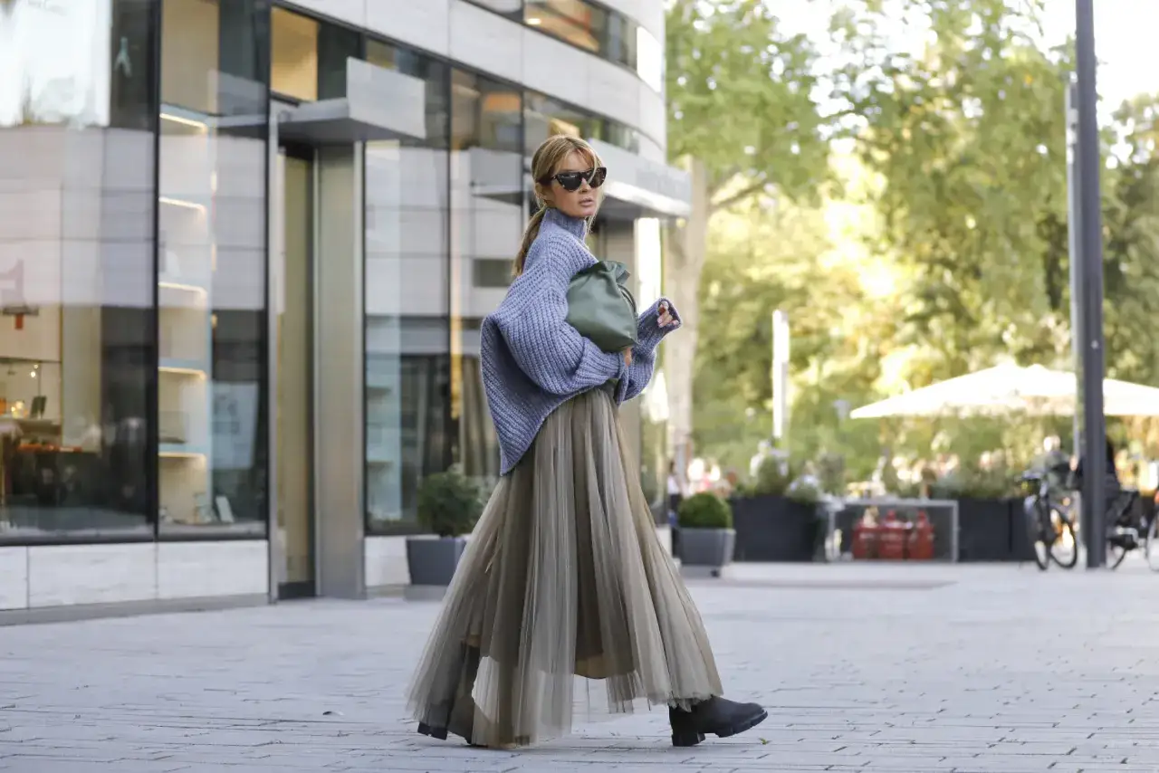 Stylizacje tiulowej sp&oacute;dnicy eleganckie wesele