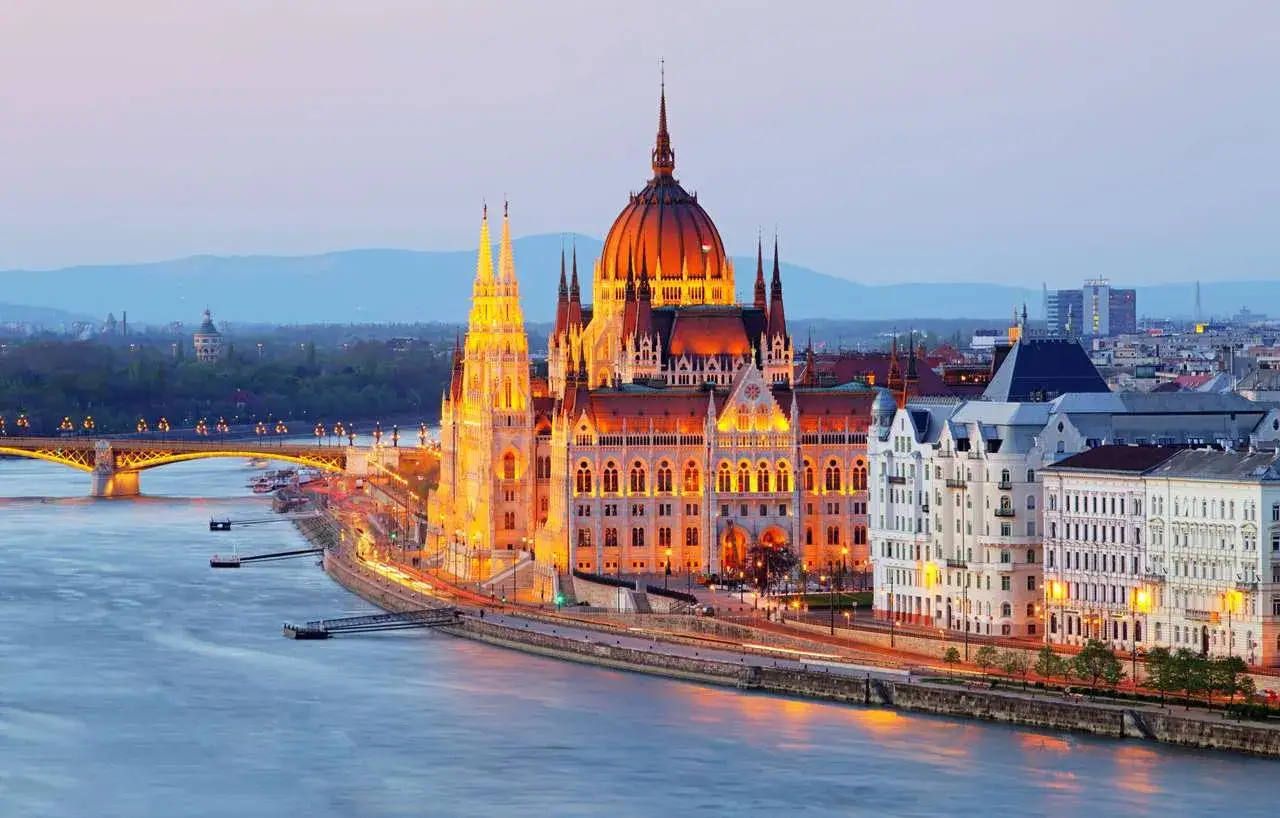 Budapeszt Parlament nocą