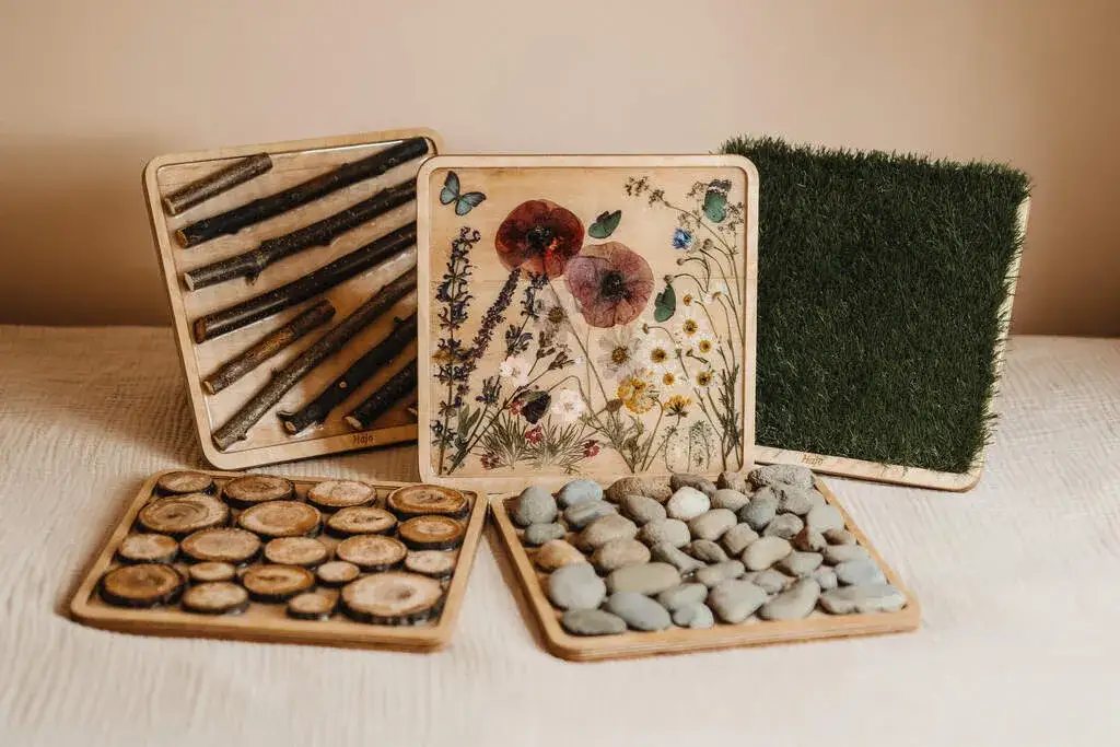 sensoryczna ścieżka DIY materiały naturalne