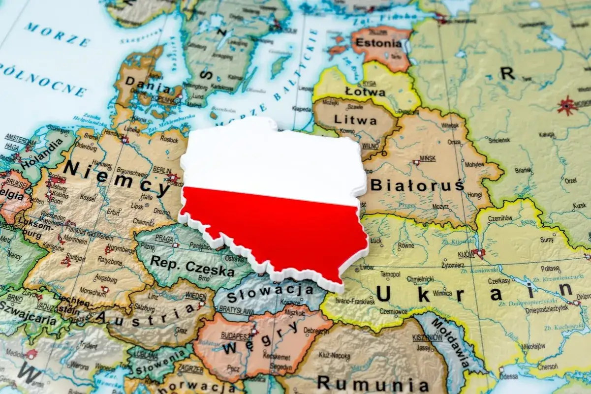 Mapa Polski z zaznaczonym Poznaniem Szczecinem i Śląskiem