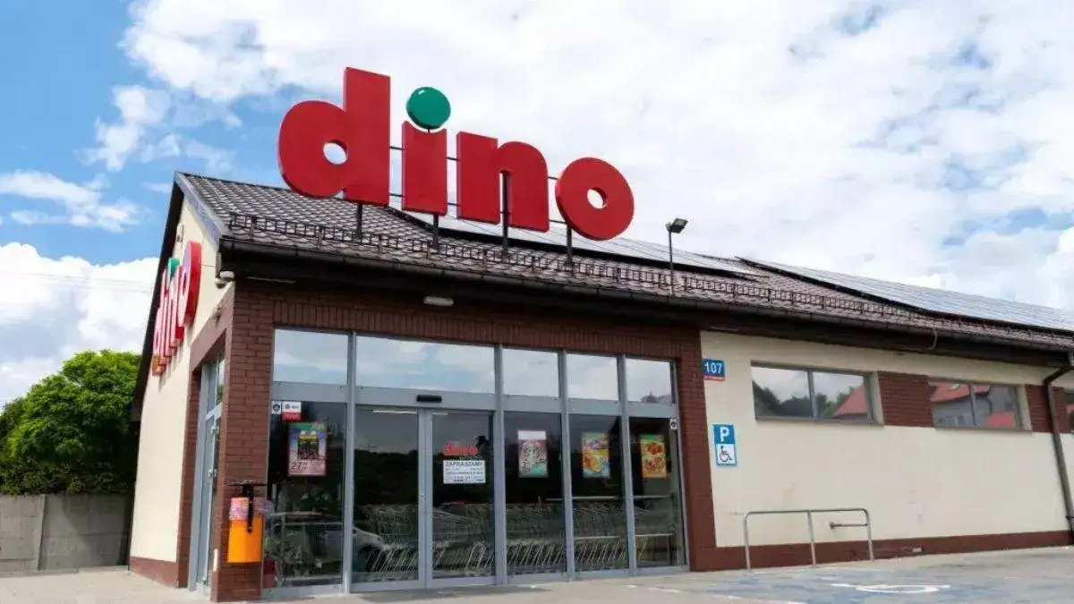 Market Dino w Polsce, budowa marketu Dino