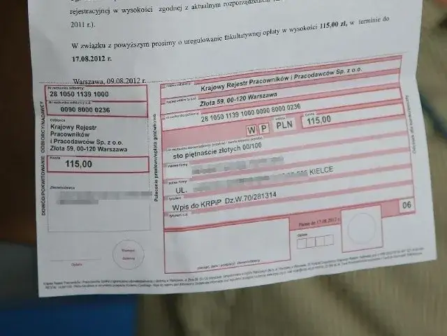 dokument z pieczątką 