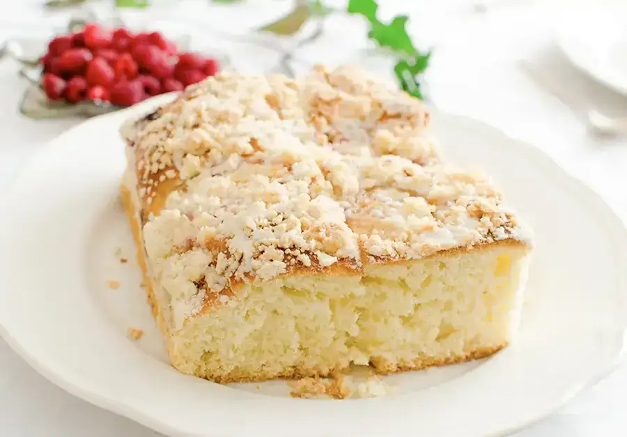 gotowy placek drożdżowy z kruszonką