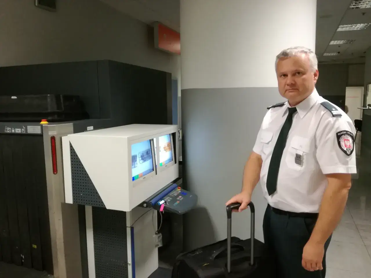 Kontrola celna na lotnisku