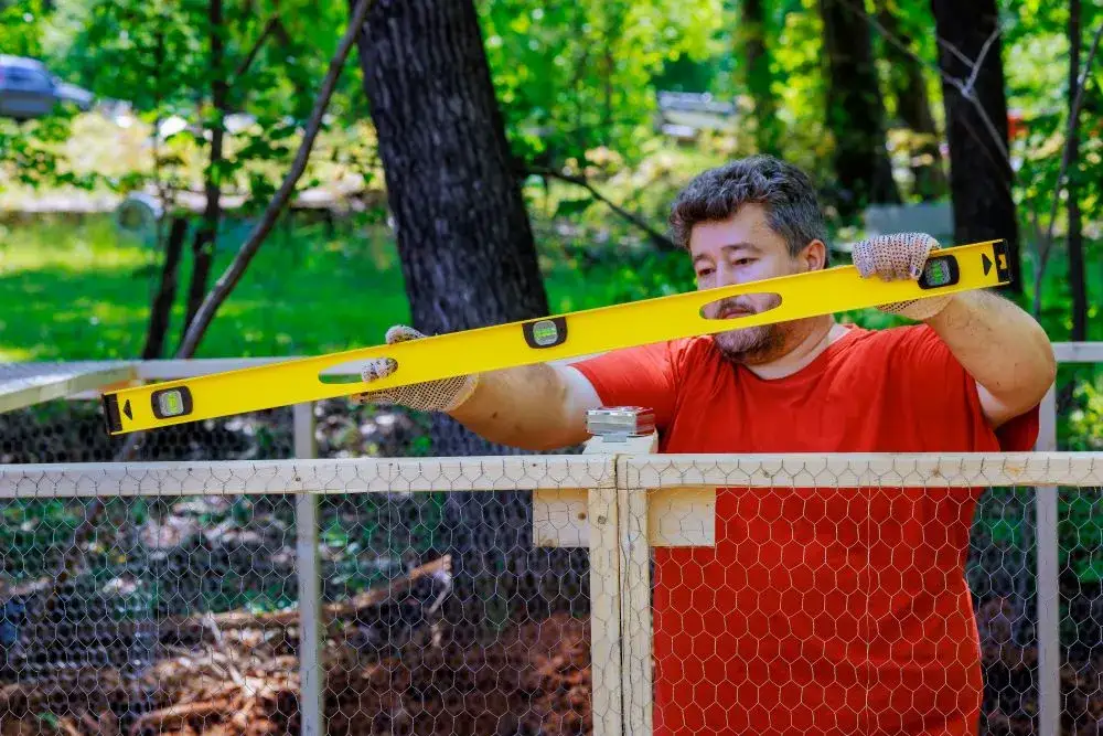 narzędzia do wyznaczania poziomu ogrodzenia