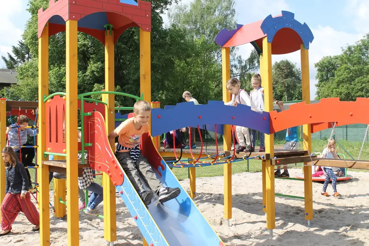 plac zabaw Puszczykowo