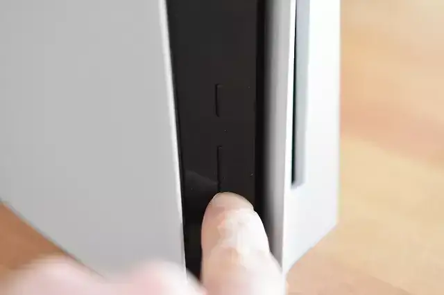 Przycisk zasilania PlayStation 5