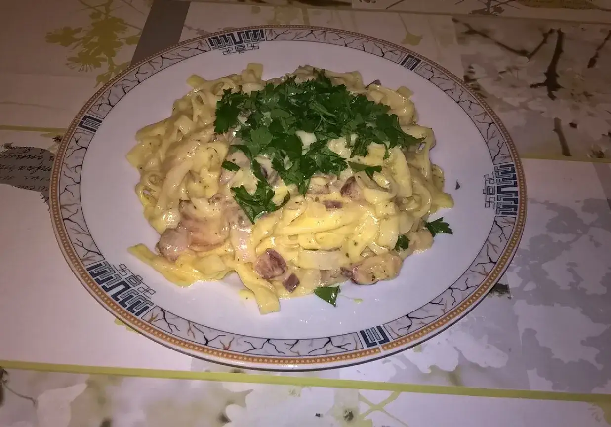 carbonara ze śmietaną