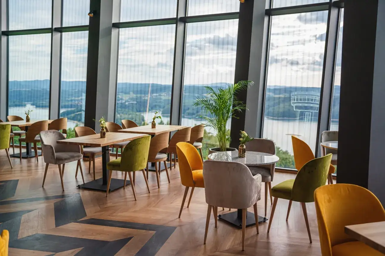 Restauracja Solina widok na jezioro