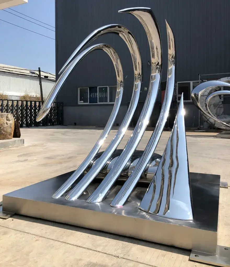 Zdjęcie Rzeźby ze stali: rodzaje, techniki tworzenia i inspiracje dla Twoich projektów