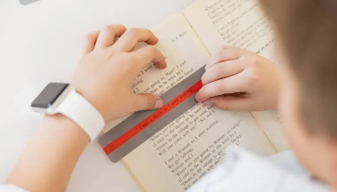 Zdjęcie Jak nauczyć czytać dziecko z dysleksją - skuteczne metody i wsparcie