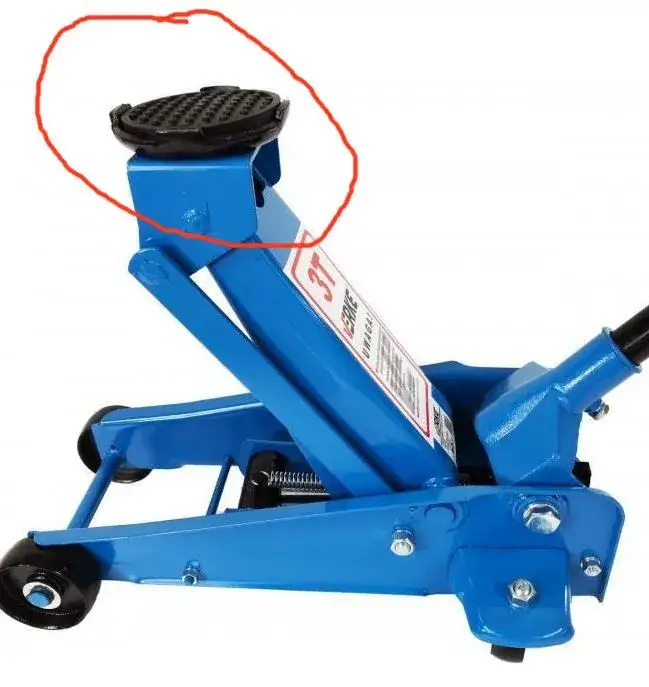 Zdjęcie Golf 5 gdzie podłożyć lewarek - uniknij błędów przy podnoszeniu auta