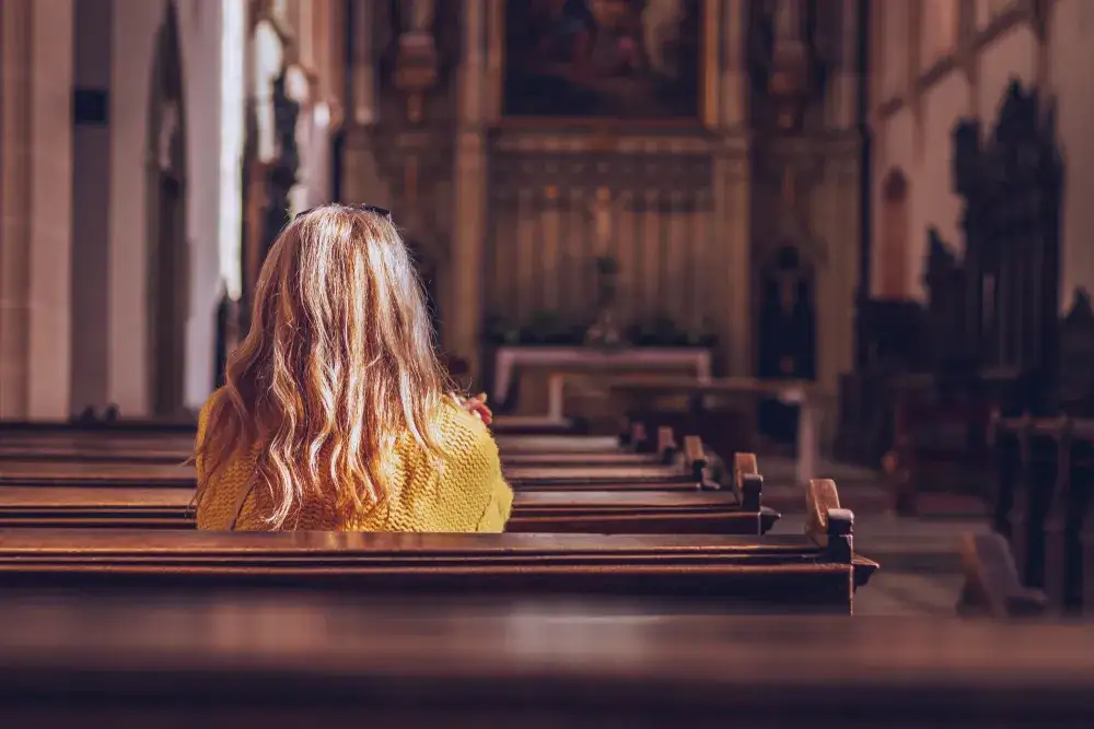 Zdjęcie Czy można iść do komunii jak się opuściło mszę? Oto ważne zasady