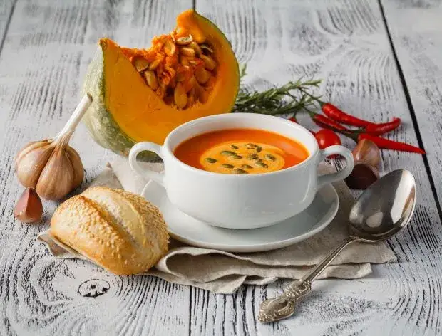 Zdjęcie Jak zrobić zupę z dyni – prosty przepis na pyszne danie, które zachwyci