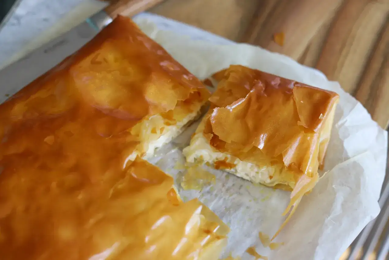 Szybenik tanie jedzenie burek