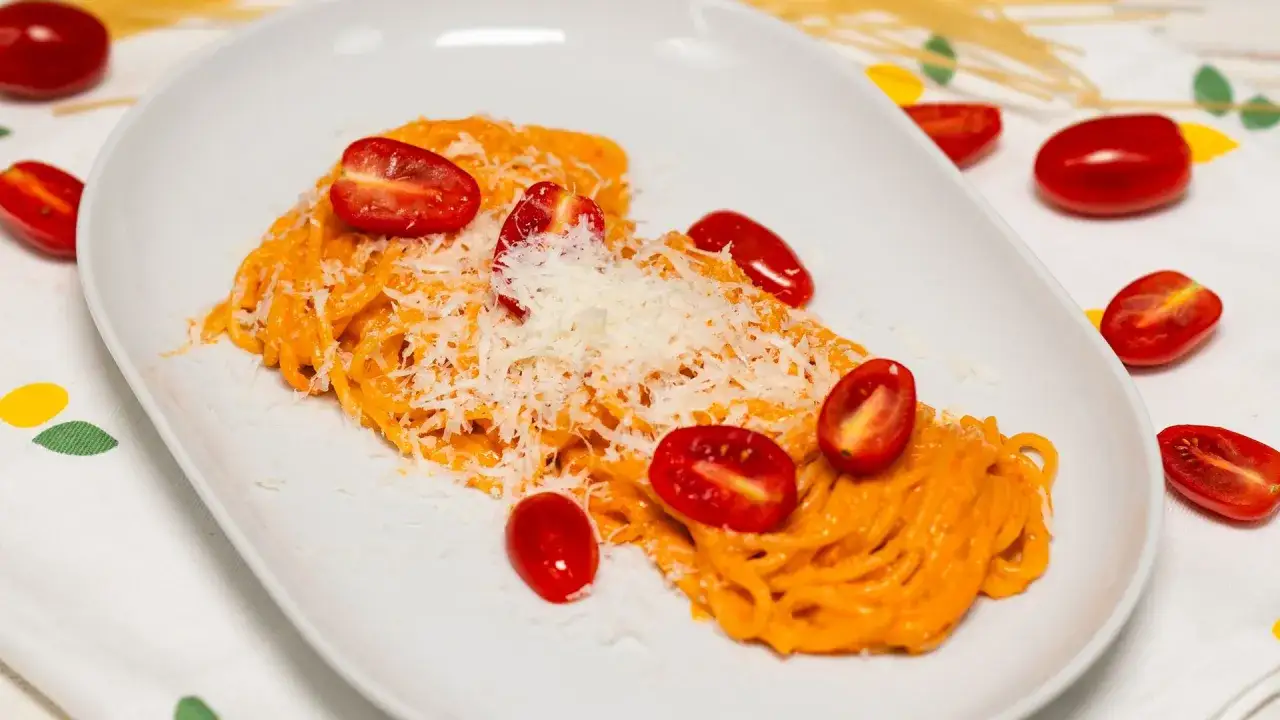 składniki na spaghetti z burratą