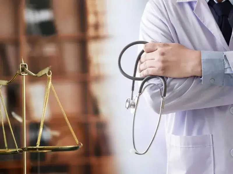 Lekarz sądowy dokumenty sądowe