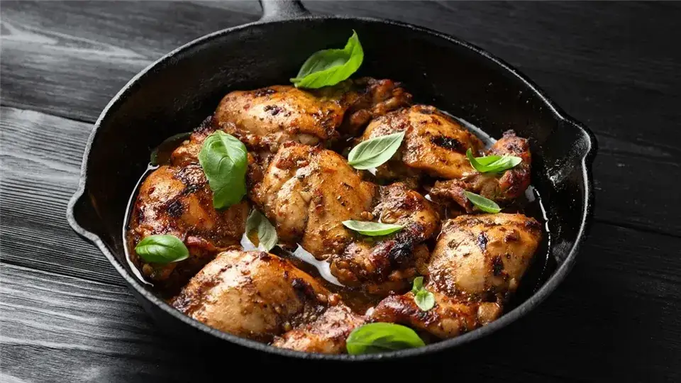 r&oacute;żne marynaty do kurczaka