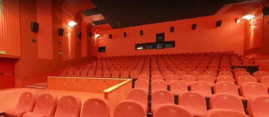 Warszawa centrum filmowe