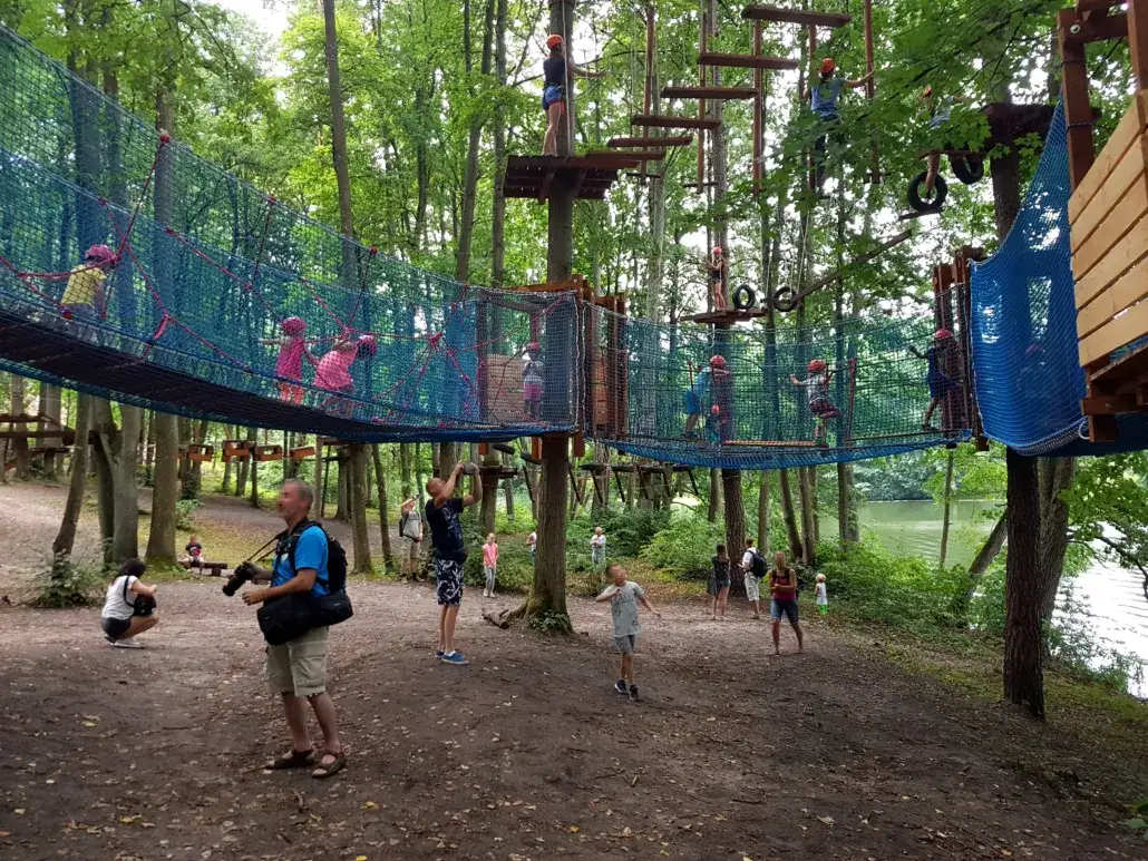 Park Linowy Wiewióra Giżycko dzieci