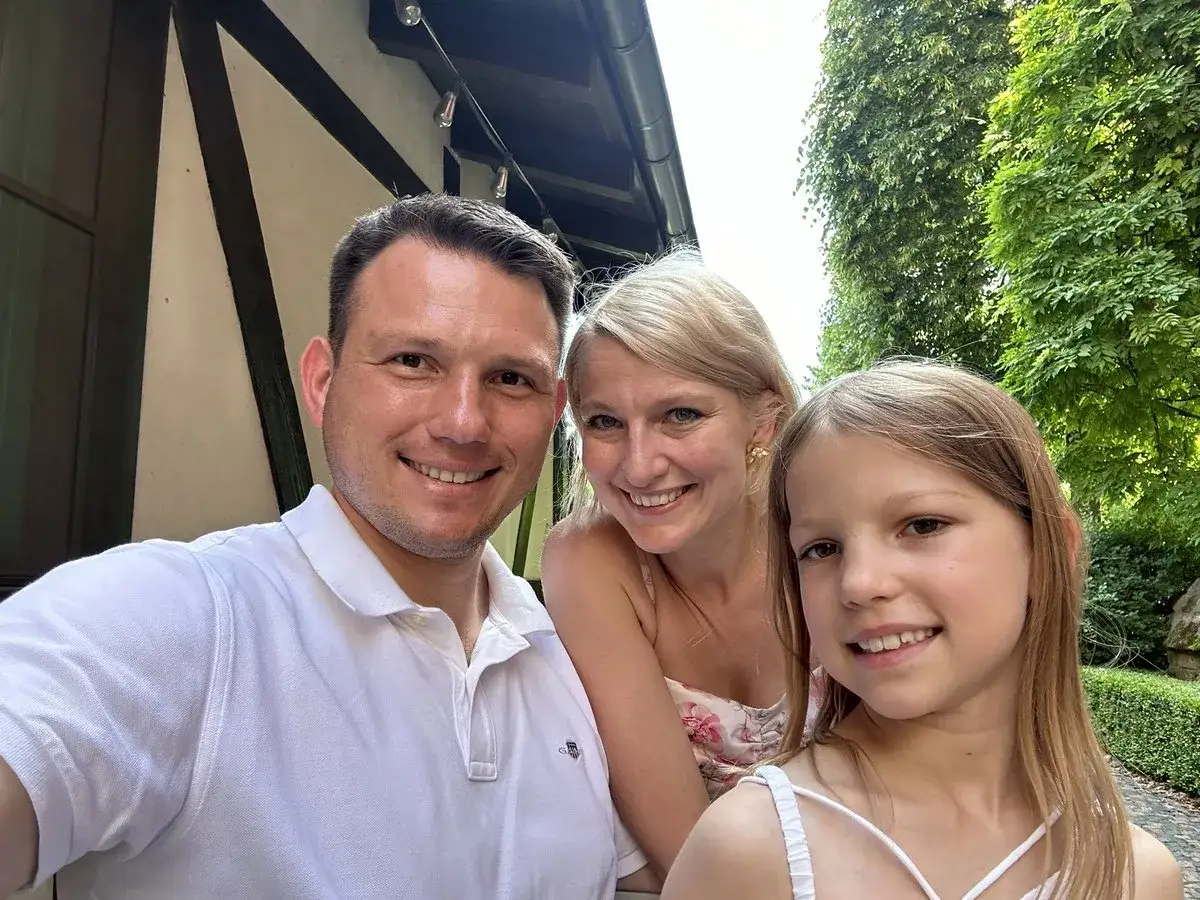 Sławomir Mentzen z rodziną