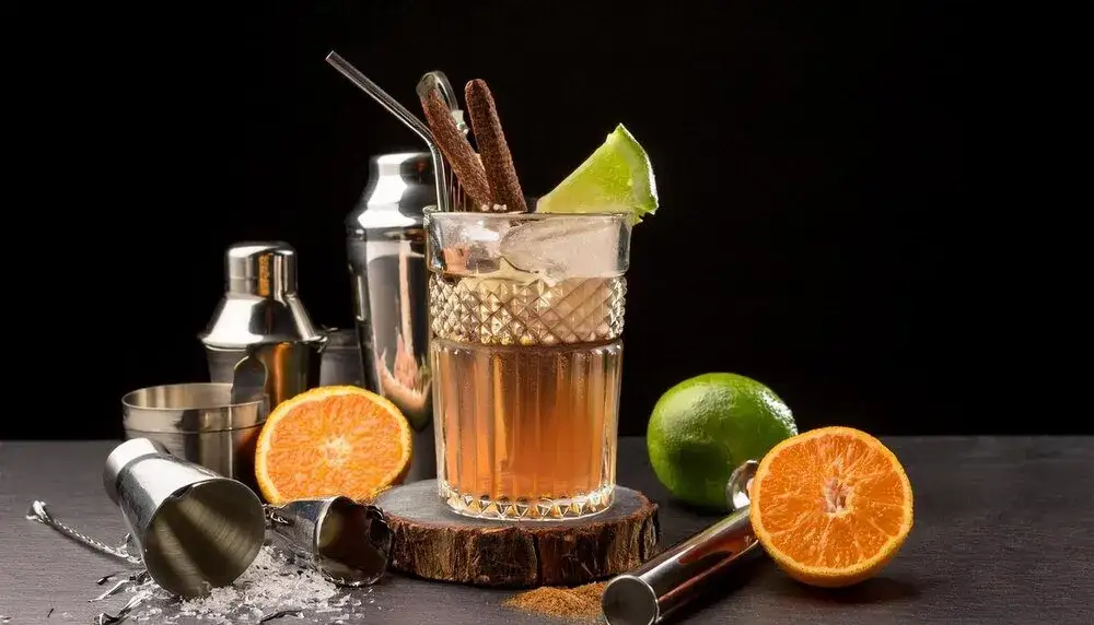 Zdjęcie Grog drink: odkryj sekrety tradycyjnego napoju i pyszne przepisy