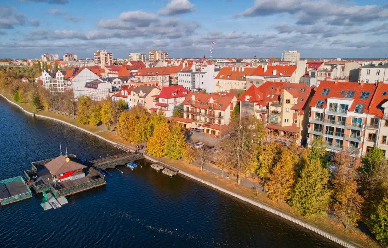restauracja Ełk widok na jezioro
