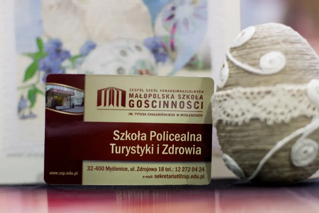Granice wieku uprawnienia słuchacza szkoły policealnej