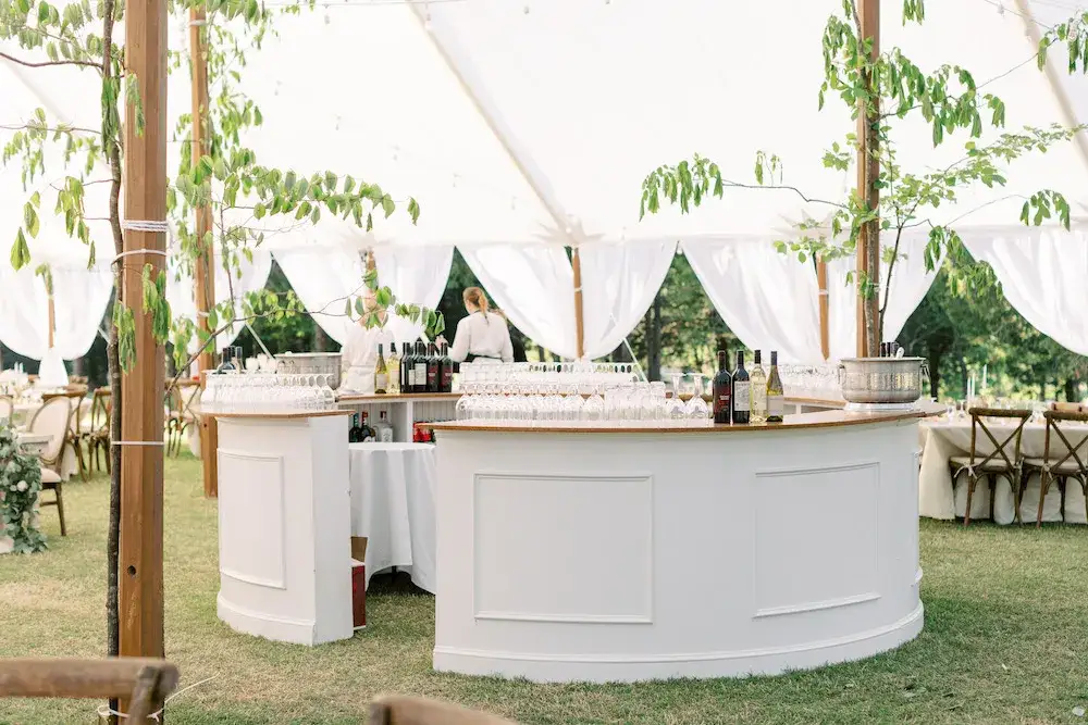 mobilny bar na wesele vs DIY