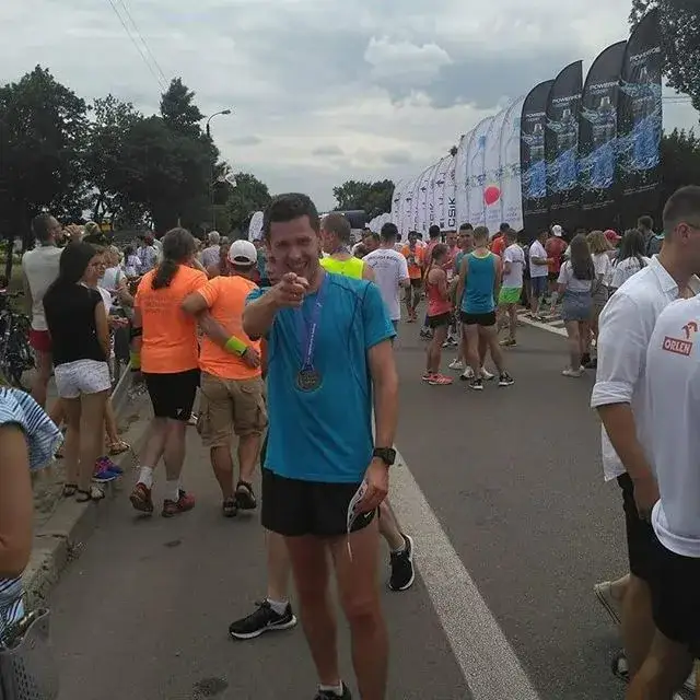 Zdjęcie Jak trenować bieganie: skuteczne plany dla początkujących biegaczy