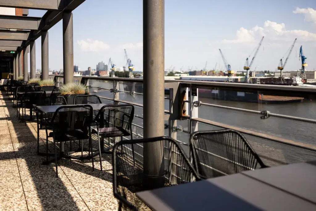 GINN Hotel Hamburg Dachterrasse Panoramablick