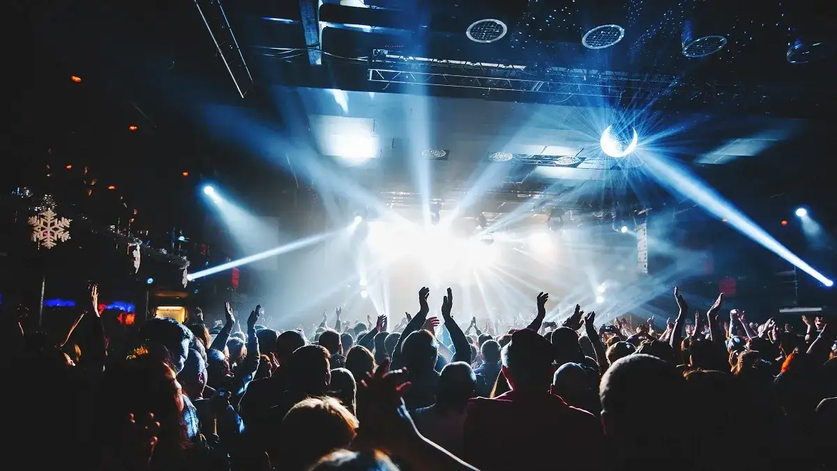 Loga oficjalnych dystrybutorów biletów w Polsce: Ticketmaster, eBilet, Eventim
