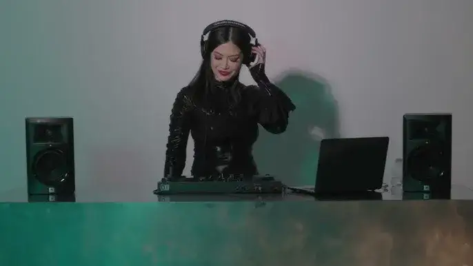 Kim Lee DJ set