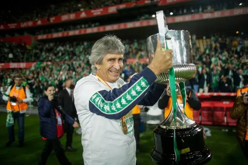 Manuel Pellegrini Real Betis y entrenadores hist&oacute;ricos