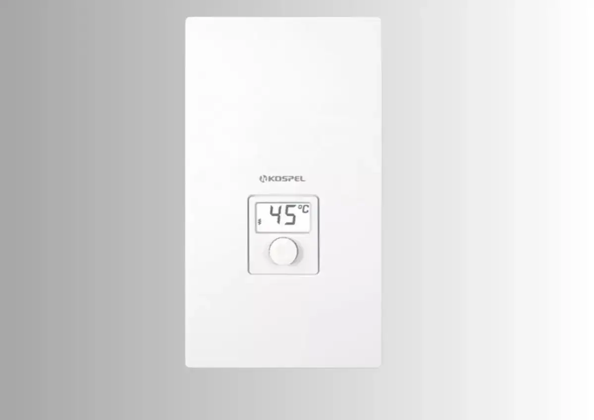 r&oacute;żne typy podgrzewaczy wody elektrycznych do mieszkania
