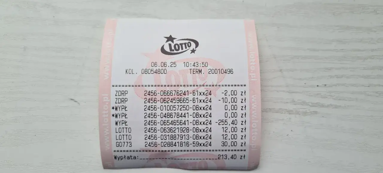 Paragon z gry Lotto, potwierdzający, że w Żabkach można grać w Lotto. Widoczne daty, kody i kwoty.