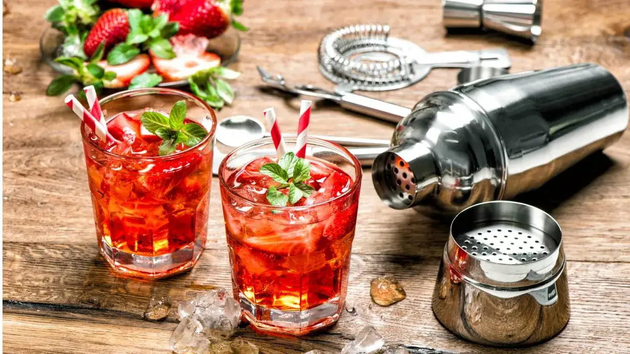 Akcesoria i garnish do koktajli