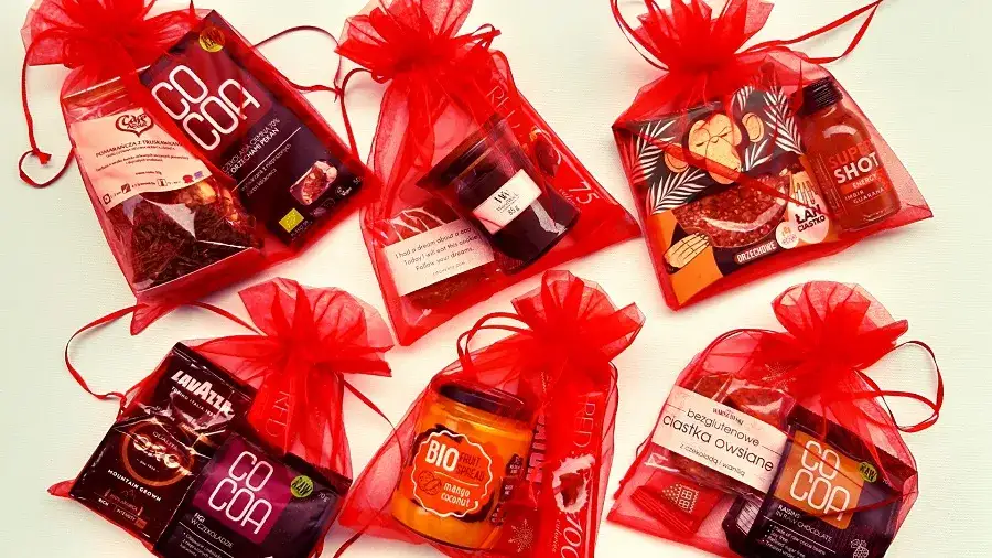 uniwersalne prezenty na mikołajki w pracy