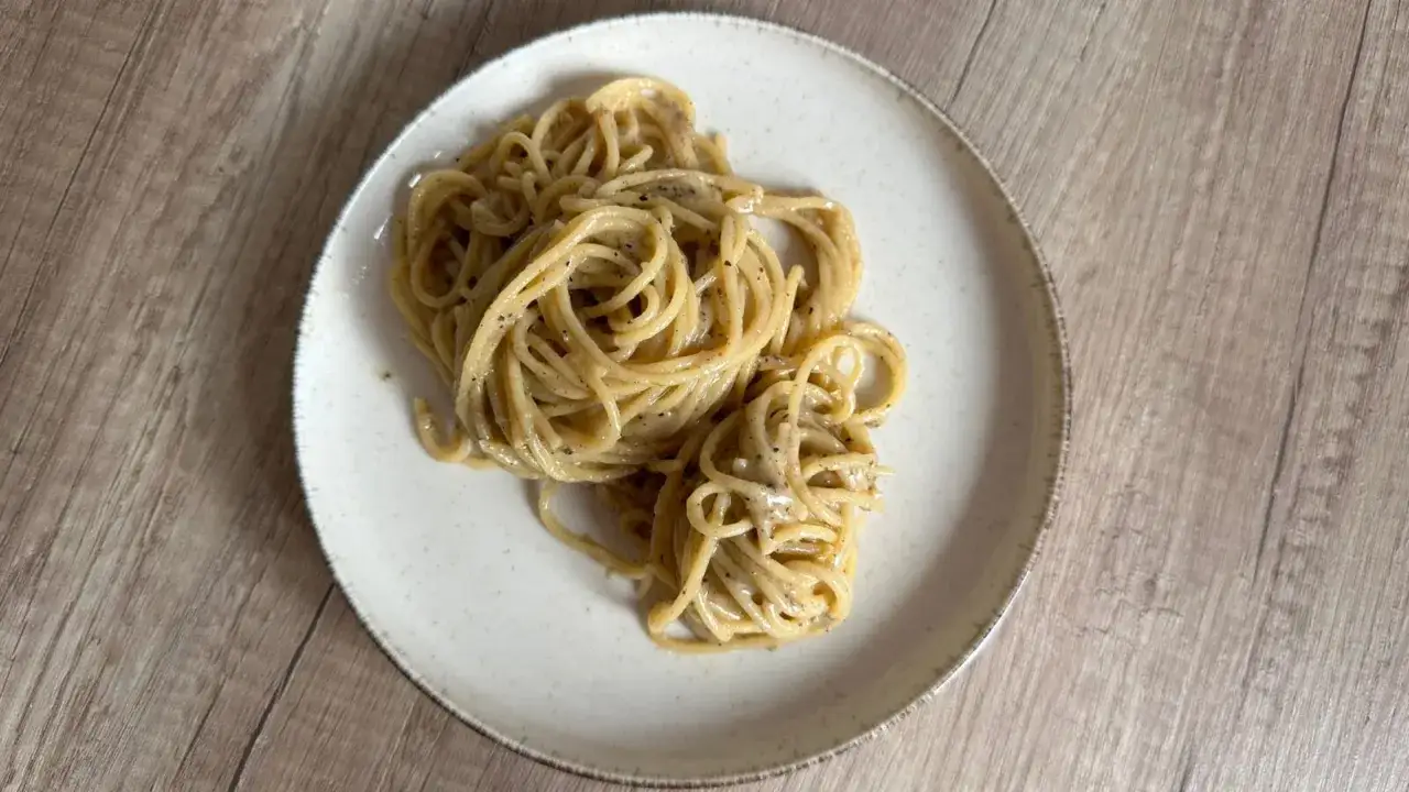 Składniki Cacio e Pepe