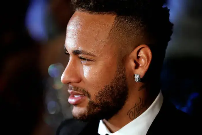 Zdjęcie Ile zarabia Neymar na minutę? Zaskakujące fakty o jego dochodach