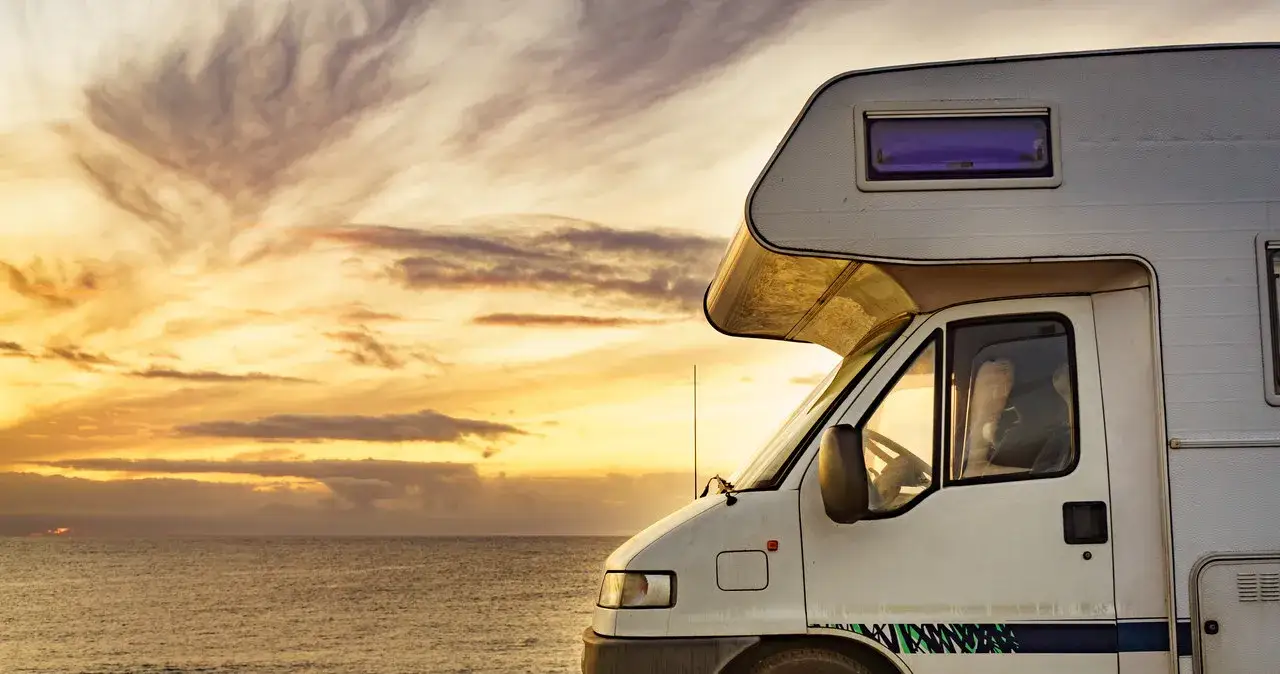 Zdjęcie Gdzie kamperem na wakacje: odkryj najpiękniejsze miejsca i trasy