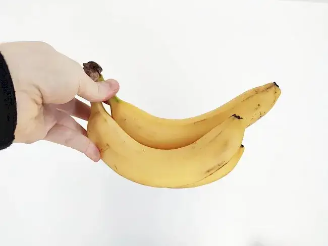 Zdjęcie Ile kcal ma banan? Poznaj wartość energetyczną tego owocu